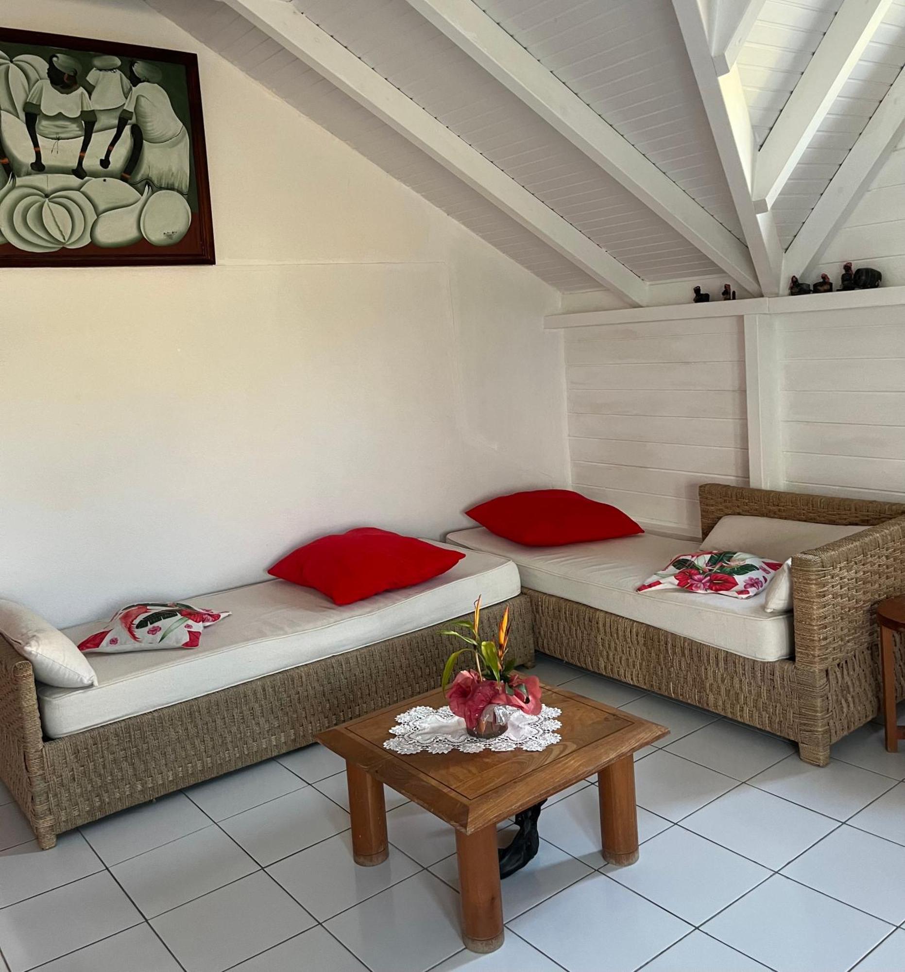 Villa Adelaide Grand-Bourg  外观 照片